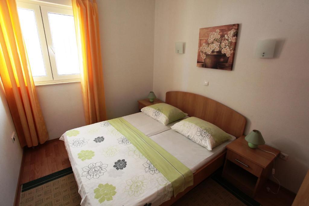 Apartments Akmadzic Makarska Extérieur photo
