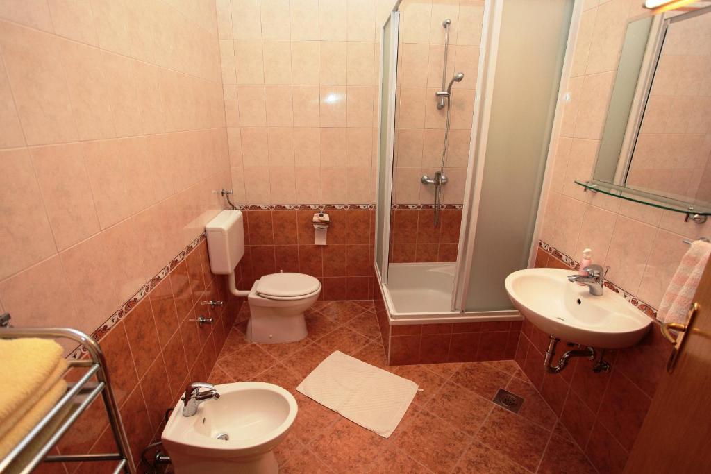 Apartments Akmadzic Makarska Extérieur photo