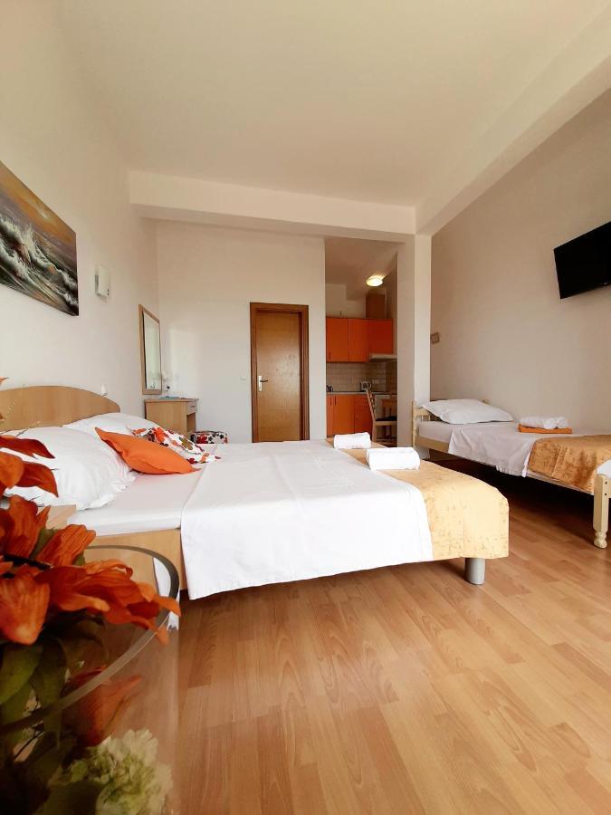 Apartments Akmadzic Makarska Extérieur photo