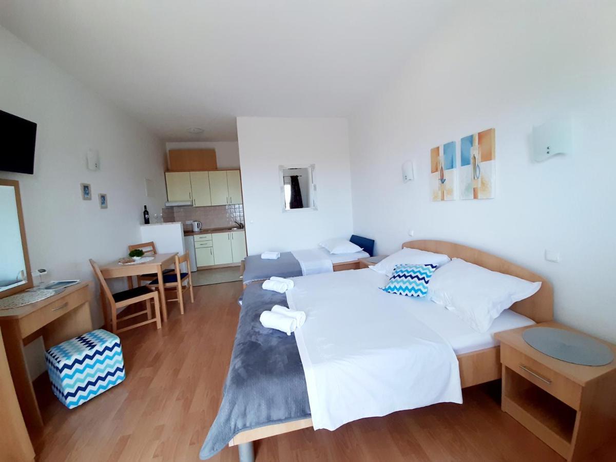 Apartments Akmadzic Makarska Extérieur photo