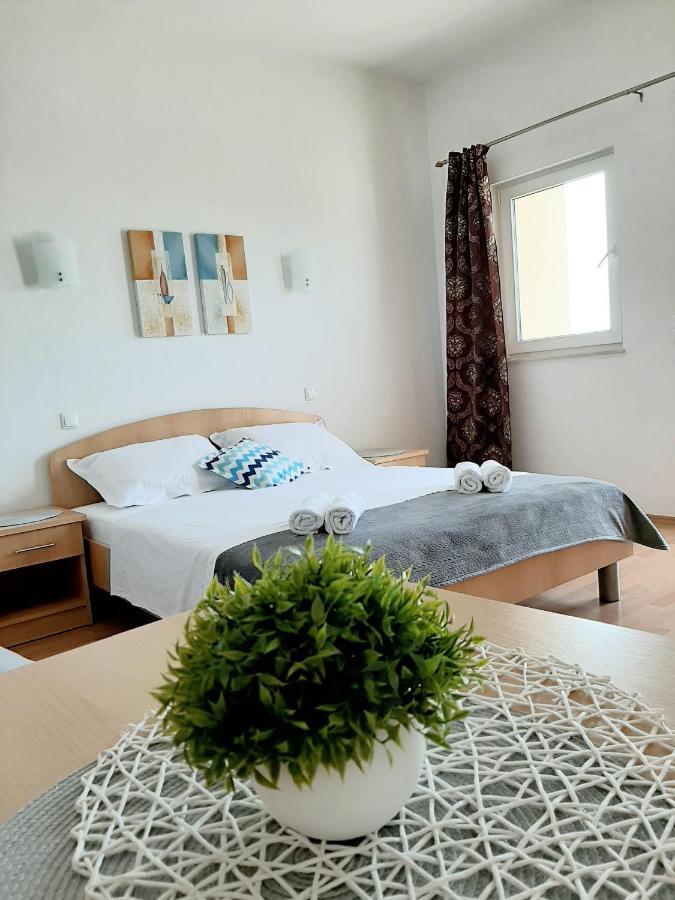 Apartments Akmadzic Makarska Extérieur photo