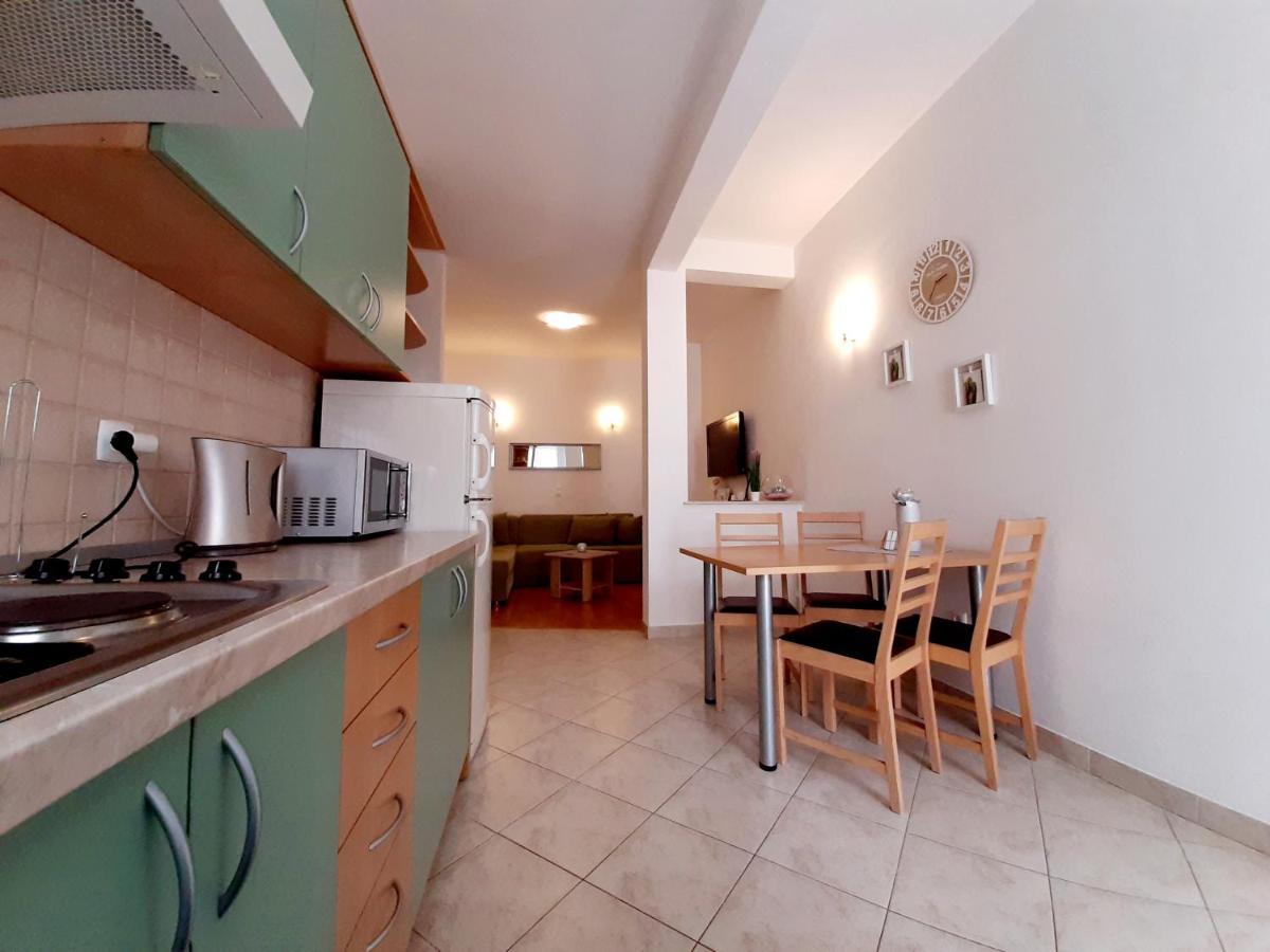 Apartments Akmadzic Makarska Extérieur photo