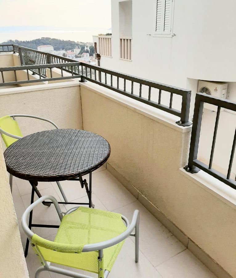Apartments Akmadzic Makarska Extérieur photo