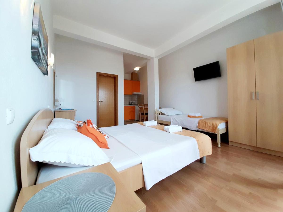 Apartments Akmadzic Makarska Extérieur photo